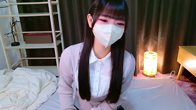 Snapshot of siorin_18 chatting on May 23, 2026, 11:42 am siorin 18 online show from May 23, 2026, 11:42 am