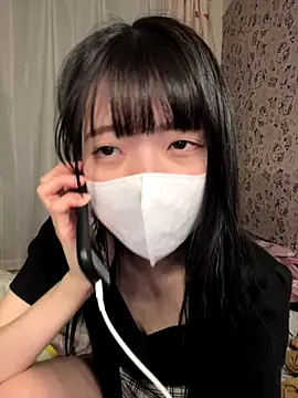 Snapshot of irohani_usagi chatting on November 4, 2025, 3:27 pm irohani usagi online show from November 4, 2025, 3:27 pm