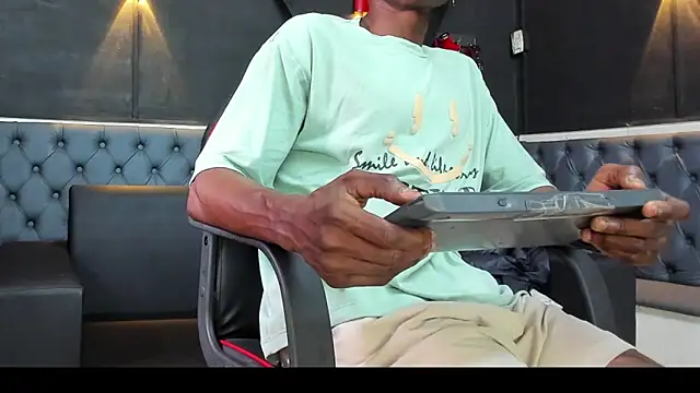 Terrance z online show from October 5, 2025, 8:32 pm