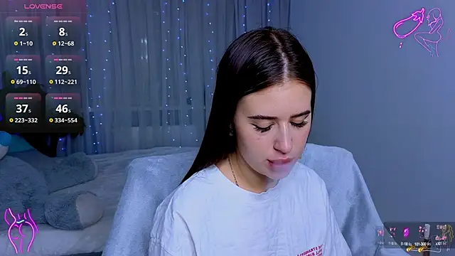 Snapshot of Milkissss chatting on September 26, 2025, 8:16 pm Milkissss online show from September 26, 2025, 8:16 pm