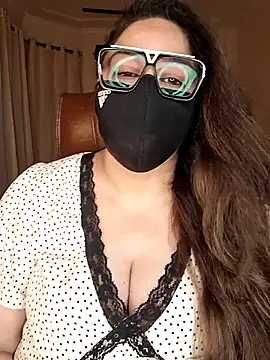 Snapshot of SEXY-Sardarni chatting on June 24, 2026, 2:48 pm SEXY-Sardarni online show from June 24, 2026, 2:48 pm