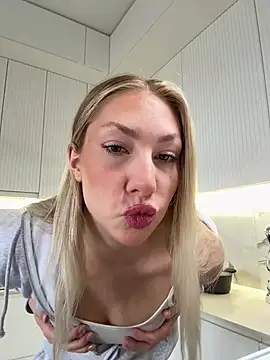 LuisaBecker online show from January 9, 2026, 9:49 am