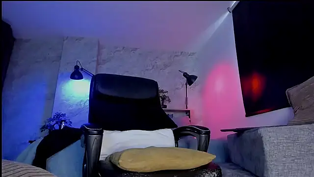 bruno woods online show from November 25, 2025, 12:05 pm