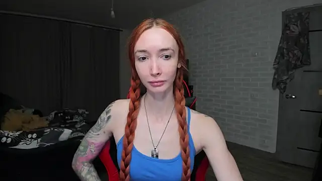 Snapshot of Roxy_Silver chatting on October 20, 2025, 8:53 pm Roxy Silver online show from October 20, 2025, 8:53 pm