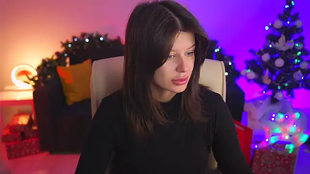 NicoleMun online show from December 7, 2024, 4:15 am