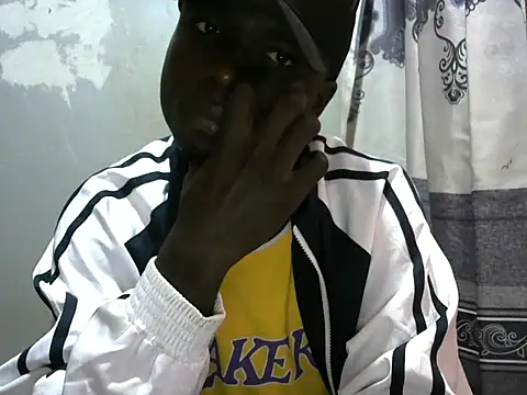 Snapshot of Javan_ chatting on October 3, 2025, 8:38 am Javan online show from October 3, 2025, 8:38 am