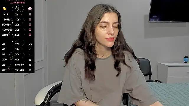 broosnica1 online show from November 30, 2025, 7:20 am