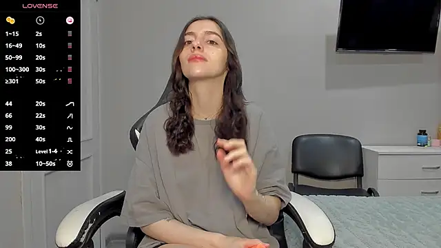 broosnica1 online show from November 29, 2025, 6:24 am