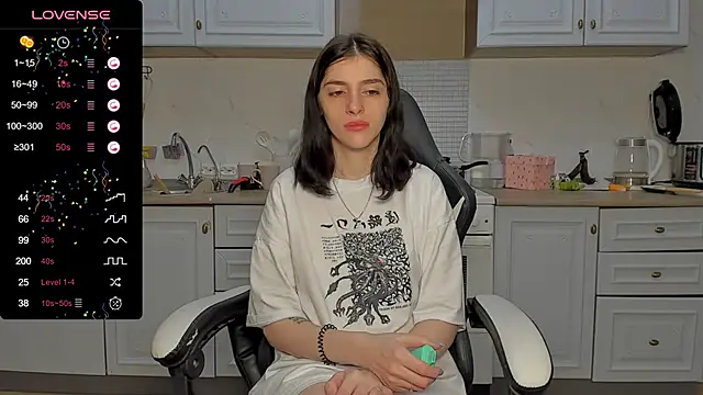 broosnica1 online show from February 20, 2025, 8:39 am