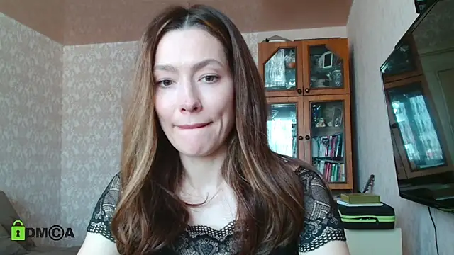alicia spicy online show from February 26, 2025, 4:41 am