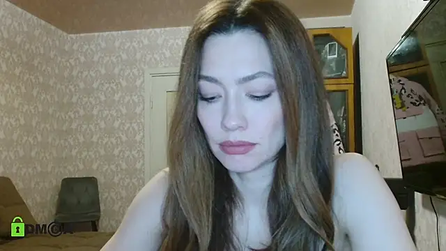 alicia spicy online show from January 14, 2025, 4:04 am