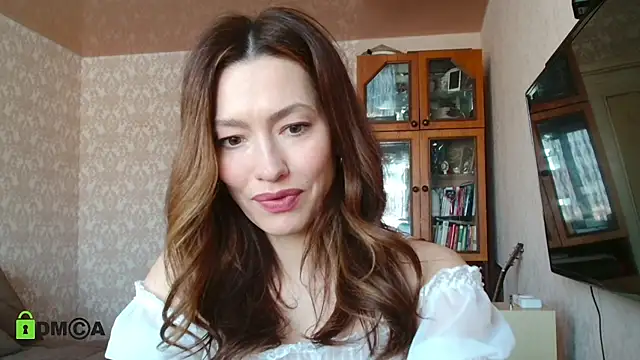 alicia spicy online show from February 21, 2025, 7:34 am