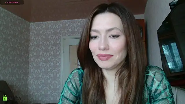 alicia spicy online show from March 14, 2025, 4:10 am