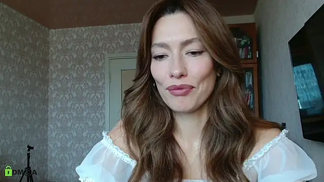 alicia spicy online show from September 25, 2025, 6:08 am