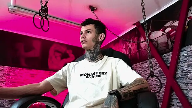 Stuart Boy  online show from October 21, 2025, 7:24 pm