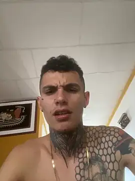 Stuart Boy  online show from November 3, 2025, 6:22 pm