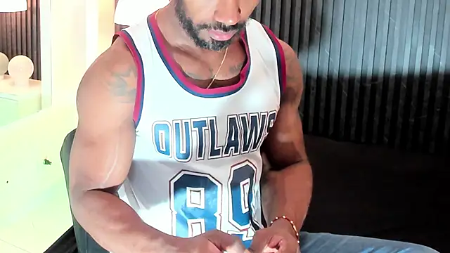 Ganiimedes online show from January 5, 2026, 7:39 pm