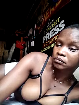 hairyswt pus online show from April 4, 2026, 9:05 am