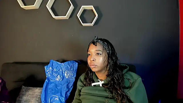 Snapshot of Charlotte__Brown_ chatting on February 28, 2025, 1:25 pm Charlotte  Brown  online show from February 28, 2025, 1:25 pm