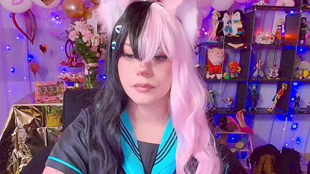  niiky online show from February 17, 2026, 5:54 pm