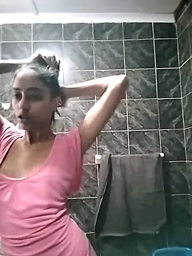 Snapshot of cleopatra-phaedra chatting on October 12, 2025, 6:26 am cleopatra-phaedra online show from October 12, 2025, 6:26 am