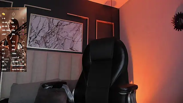 Violetta Nur online show from February 24, 2025, 1:35 am