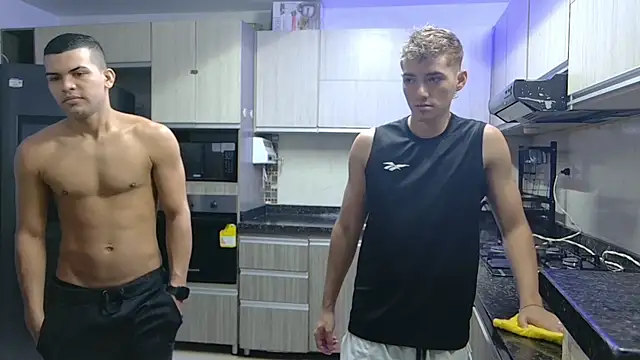 Boysgang sex online show from November 12, 2025, 11:36 am