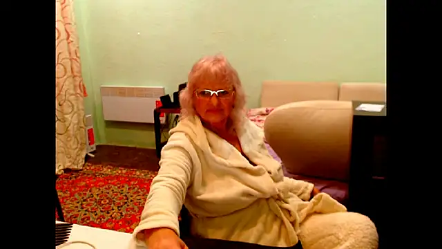 Snapshot of Natali7634 chatting on September 23, 2025, 7:32 pm Natali7634 online show from September 23, 2025, 7:32 pm