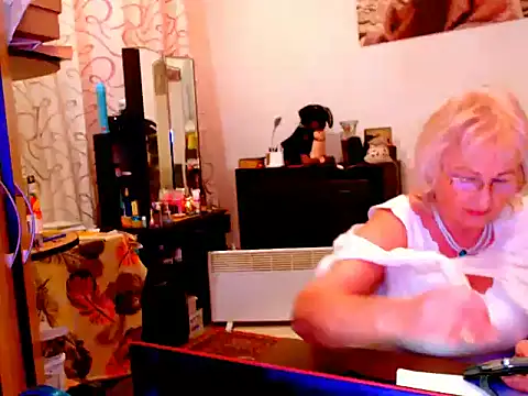 Natali7634 online show from February 15, 2025, 7:50 pm