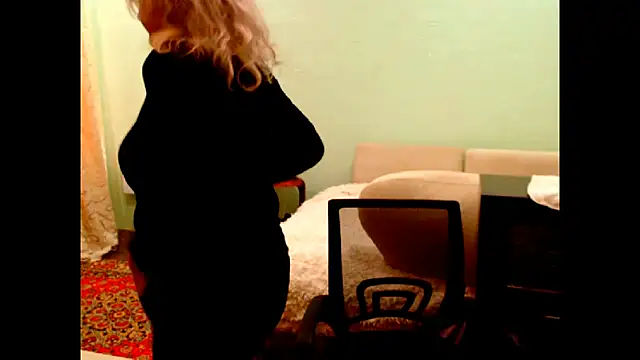 Snapshot of Natali7634 chatting on October 2, 2025, 6:17 am Natali7634 online show from October 2, 2025, 6:17 am