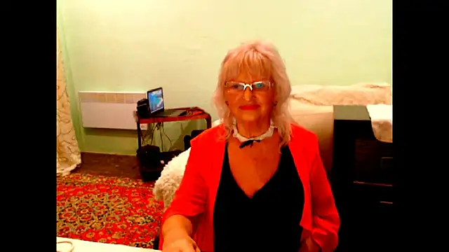 Snapshot of Natali7634 chatting on October 1, 2025, 6:12 pm Natali7634 online show from October 1, 2025, 6:12 pm