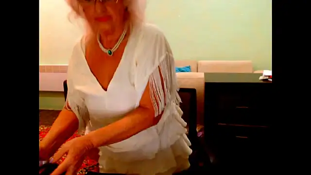 Snapshot of Natali7634 chatting on September 29, 2025, 7:26 am Natali7634 online show from September 29, 2025, 7:26 am