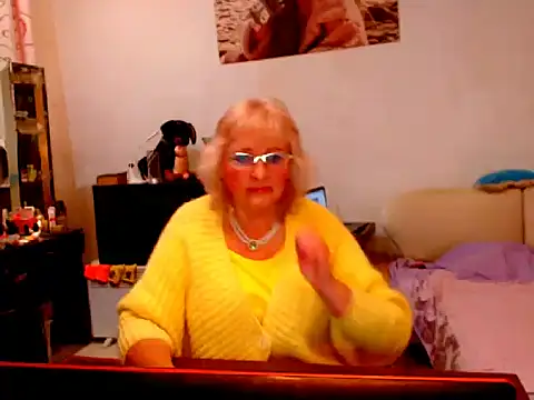 Natali7634 online show from March 3, 2025, 7:39 pm