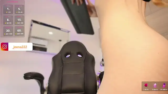 Snapshot of jenaa_ chatting on March 5, 2025, 3:07 pm jenaa  online show from March 5, 2025, 3:07 pm