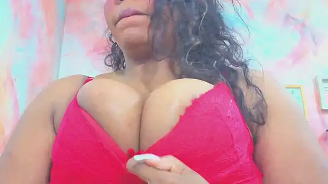 Snapshot of Idiris_big chatting on October 25, 2025, 1:01 pm Idiris big online show from October 25, 2025, 1:01 pm