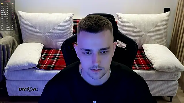 Larstar01 online show from February 27, 2026, 10:53 pm