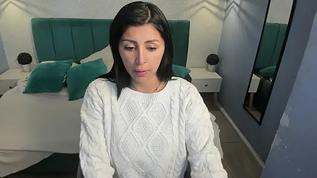Snapshot of tiffani__love chatting on February 12, 2025, 1:27 pm tiffani love online show from February 12, 2025, 1:27 pm