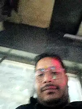 DeepakXxxR86 online show from November 22, 2025, 6:29 pm