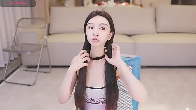 Snapshot of JayPope chatting on January 9, 2025, 10:52 pm JayPope online show from January 9, 2025, 10:52 pm