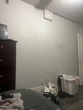 bigdick5157 online show from February 11, 2026, 11:48 pm