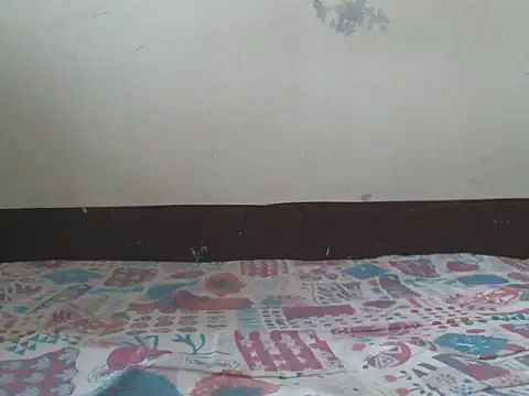 Snapshot of triangle0623 chatting on November 3, 2025, 8:40 am triangle0623 online show from November 3, 2025, 8:40 am