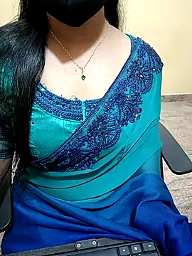 Snapshot of Nithya_05 chatting on September 23, 2025, 4:52 am Nithya 05 online show from September 23, 2025, 4:52 am