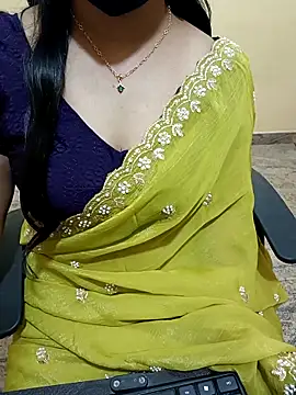 Snapshot of Nithya_05 chatting on October 7, 2025, 5:25 pm Nithya 05 online show from October 7, 2025, 5:25 pm