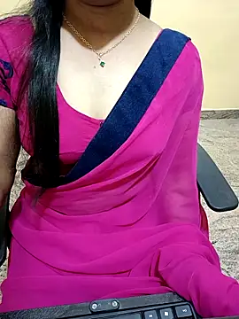 Snapshot of Nithya_05 chatting on October 10, 2025, 6:14 am Nithya 05 online show from October 10, 2025, 6:14 am