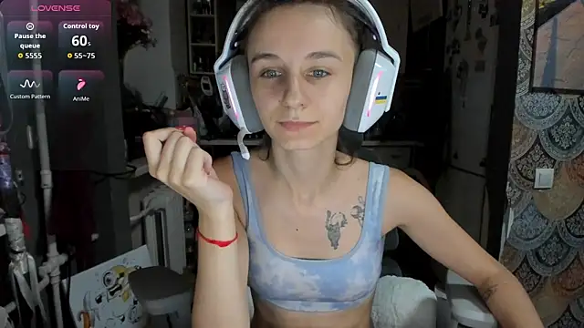 Snapshot of _Nika_Kik chatting on June 26, 2026, 10:04 pm Nika Kik online show from June 26, 2026, 10:04 pm