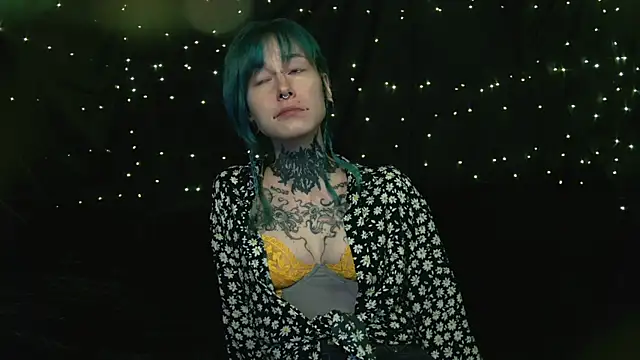 Littlespacemouse online show from November 10, 2025, 11:15 am