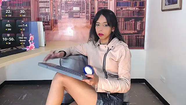 Catalella Ar online show from November 13, 2025, 4:38 am