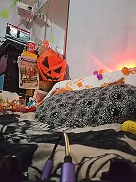 oxitocindi online show from October 29, 2025, 11:47 pm