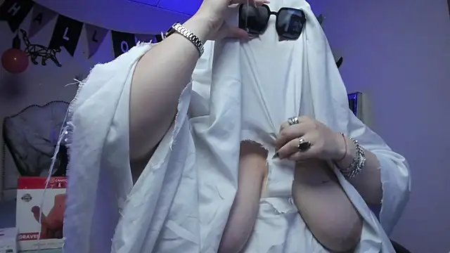 Snapshot of Blair_Elliss chatting on October 10, 2025, 7:25 pm Blair Elliss online show from October 10, 2025, 7:25 pm