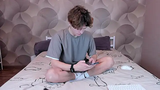 Ian Flor online show from February 20, 2026, 3:14 pm